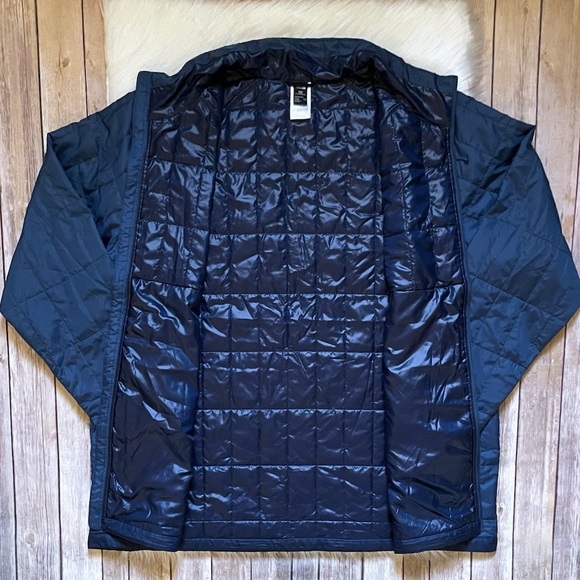 The North Face Men’s Circaloft Shady Blue Jacket - Picture 6 of 12